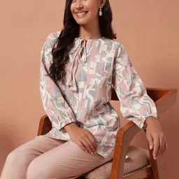 Plagg Geometric Printed Puffed Sleeves Tie-Ups Neck Tunic With Trousers image 5