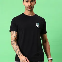 V-Mart Printed Pockets T-shirt-picture-53