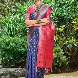 Kevami Fashion Pink Silk Blend Kanjeevaram Sarees-picture-13