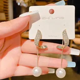 ONUYX Contemporary Drop Earrings-picture-27
