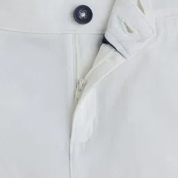 One Friday Boys Off White Regular Fit Solid Shorts image 4