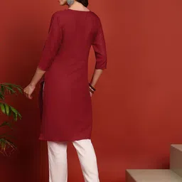 TOP N THREAD Floral Embroidered Notch Neck Straight Kurta image 2