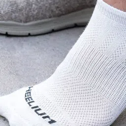 Heelium Men Pack Of 3 Printed Ankle Length Ultra-Soft, Thin & Breathable Socks image 2