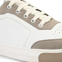 Roadster Men Colourblocked PU Sneakers image 4