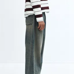 H&M Super Baggy Jeans image 2