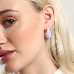 DressBerry Teardrop Shaped Drop Earrings image 3