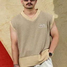 RESA Unisex Floral Printed V-Neck Cotton Relaxed Fit T-shirt-picture-12