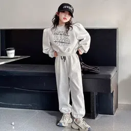 StyleCast x Revolte Girls Printed Round Neck Sweatshirt With Jogger-image-89