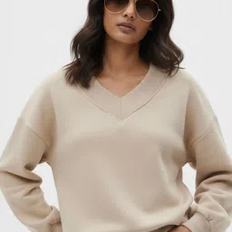 The Roadster Lifestyle Co Printed Oversized Fit Long Sleeve V-Neck Sweatshirt-image-73