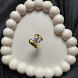 KALAVAATHI Gold-Plated Solitaire Statement Ring with Crystal Stone-picture-15