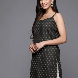 Ahalyaa Printed Straight Kurta image 2
