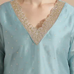 Jaipur Kurti Ethnic Motifs Embroidered Chanderi Silk Kurta With Trousers & Dupatta image 2