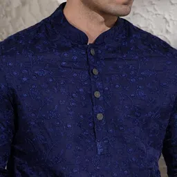 charchaand Men Mirror Work Kurta image 3
