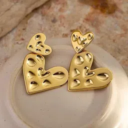 DIVASTRI Heart Shaped Studs Earrings-picture-17