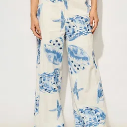 ONLY Women Printed Straight Fit Trousers-image-27