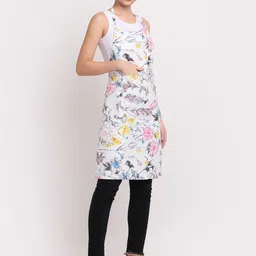 Arrabi White & Grey Floral Printed Cotton Aprons With Pockets image 5