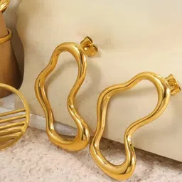 Krelin Gold-Plated Contemporary Studs image 2