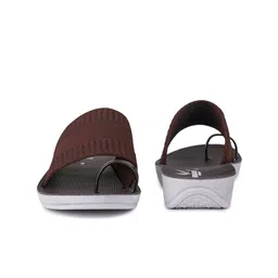 BERSACHE Women One Toe Flats With Clogs image 3