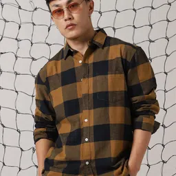 Hubberholme Men Relaxed Spread Collar Buffalo Checked Cotton Oversized Casual Shirt-picture-28
