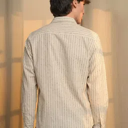 Campus Sutra Men Comfort Spread Collar Striped Casual Shirt image 4