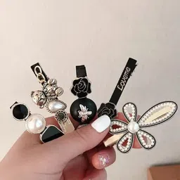 KHANBAGSTORE Women Set of 5 Beaded Alligator Hair Clip image 3