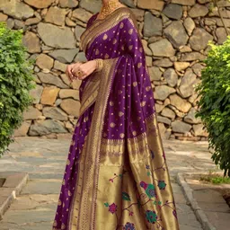 Mitera Woven Design Zari Silk Blend Handloom Paithani Saree image 3
