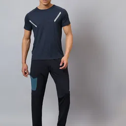 DIDA Men Dri-FIT Solid Sport T-shirt image 2