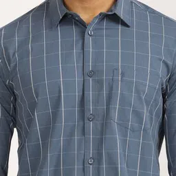 Indian Terrain Men Classic Fit Windowpane Checked Spread Collar Casual Shirt image 2