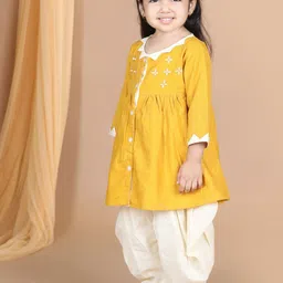 LITTLE GINNIE Girls Printed Regular Thread Work Kurta with Dhoti Pants image 3
