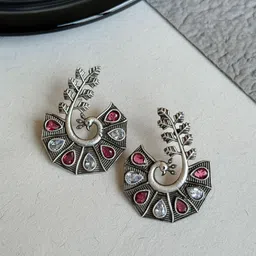 NAMAN ARTS Contemporary Studs Earrings-picture-19