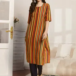 7Threads Women Ethnic Motifs Printed Regular Kurta with Trousers image 5