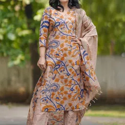 Anni Designer Women Floral Printed Regular Kurta with Trousers & With Dupatta-picture-32
