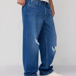 FREAKINS Men Wide Leg Mildly Distressed Light Fade Jeans image 3