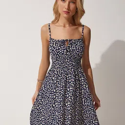 Happiness istanbul Floral Print Fit & Flare Dress-picture-10
