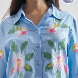 tokyo talkies Women Regular Fit Printed Cut Away Collar Casual Shirt image 5