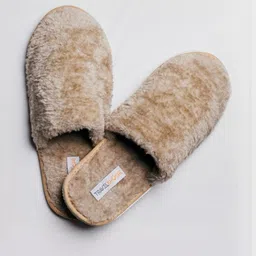 TRAVELKHUSHI Men Casual Flip Flops image 4