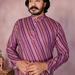 ROOP MISHREE Men Printed Regular Pure Cotton Kurta with Pyjamas image 3