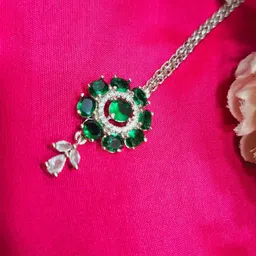 TANAIRA Silver-Plated American Diamond Studded Maang Tikka-picture-41