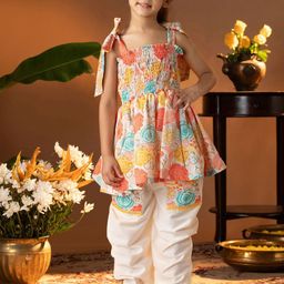VASTRAMAY Girls Floral Printed Empire Pure Cotton Kurta with Patiala-picture-37