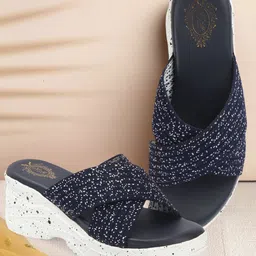 H.M. LADIES FOOTWEAR Wedge with-picture-11