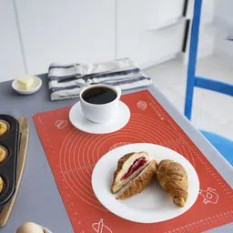 Kuber Industries 6-Pcs Red Printed Reusable Silicone Mat image 3