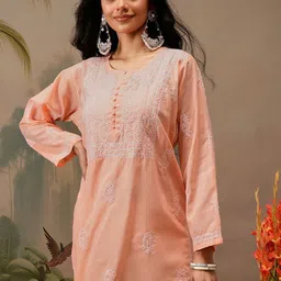 ADA Ethnic Motifs Embroidered Chikankari Kurti-picture-14