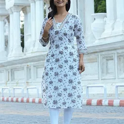 Viharini Floral Printed V-Neck Kurta-picture-20