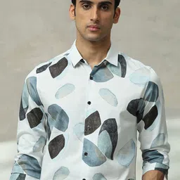 Mufti Men Slim Fit Spread Collar Abstract Printed Cotton Casual Shirt-image-28