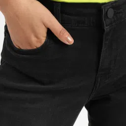 levi's Women's 710 Black Skinny Fit Mid Rise Jeans image 5