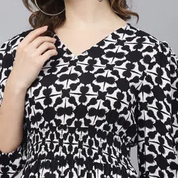 Jash Creation Women Black Kurtas image 4