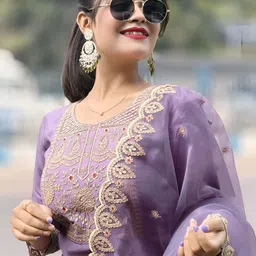 BAESD Women Ethnic Motifs Embroidered Regular Kurta with Trousers & Dupatta image 4