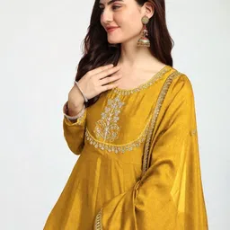 all about you Women Ethnic Motifs Embroidered Panelled Thread Work Kurta with Trousers & With Dupatta image 3