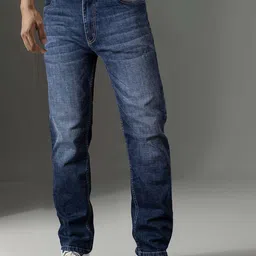 Jb Just BLACK Men Straight Fit Mid-Rise Low Distress Light Fade Jeans-picture-28