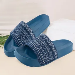 red tape Women Slides image 2